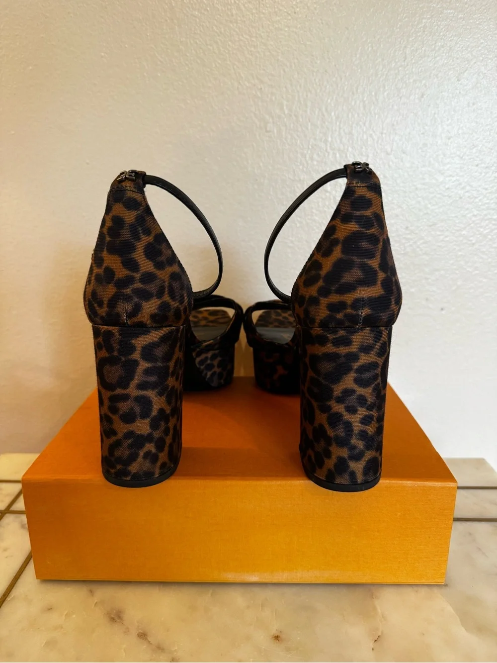 EUC Sam Edelman Leopard Print Platform Sandals - Black & Brown